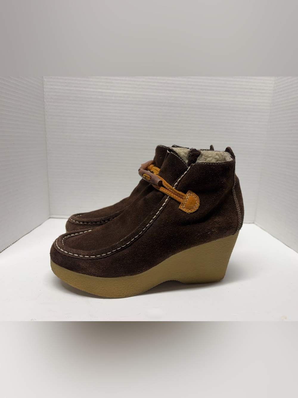 Tommy girl, vintage Y2K Dark Brown Suede Wedge Ankle Boots with Tan Accent